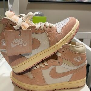 Women’s Nike air Jordan 1s